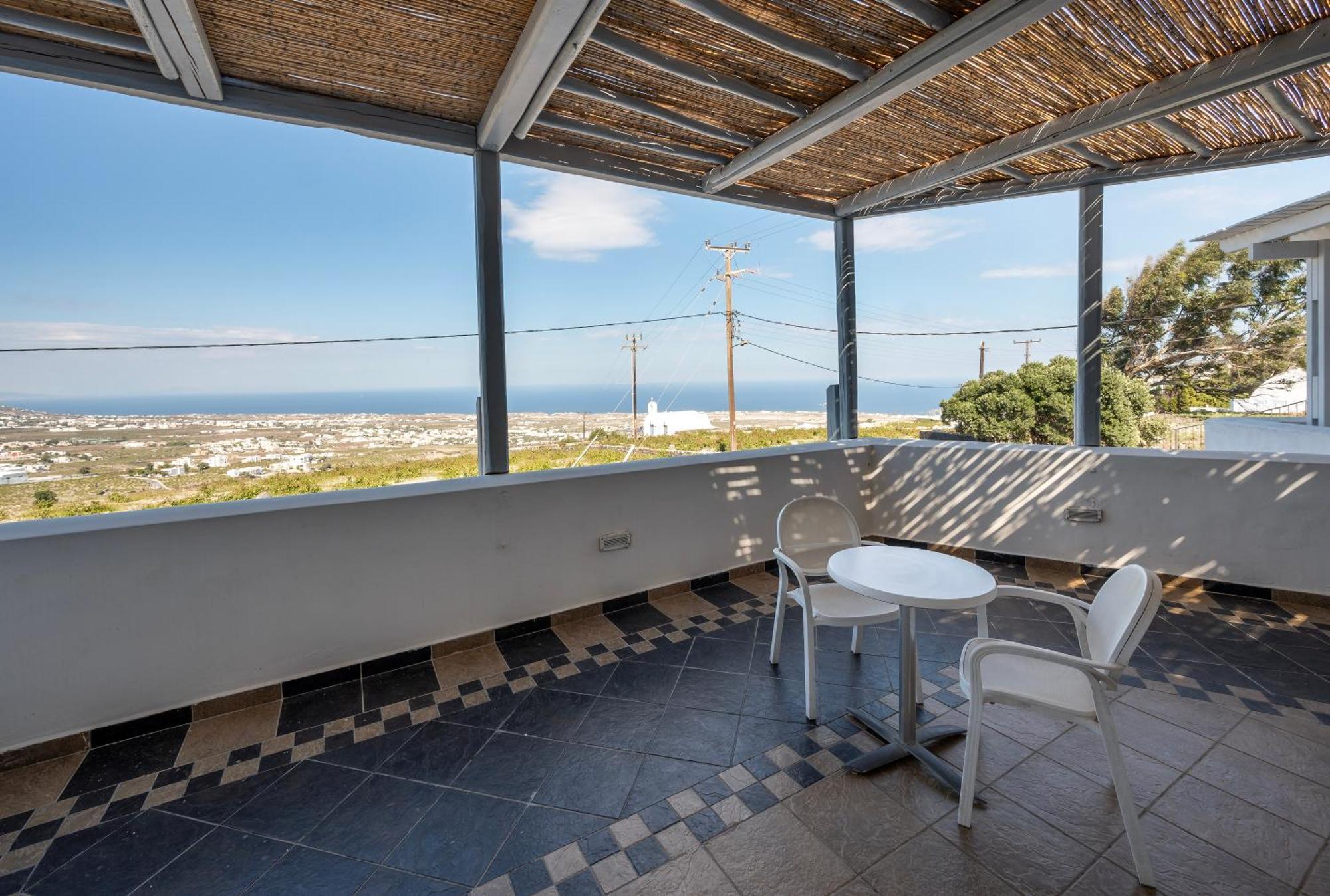 Orizontes Hotel Santorini Pýrgos Eksteriør bilde